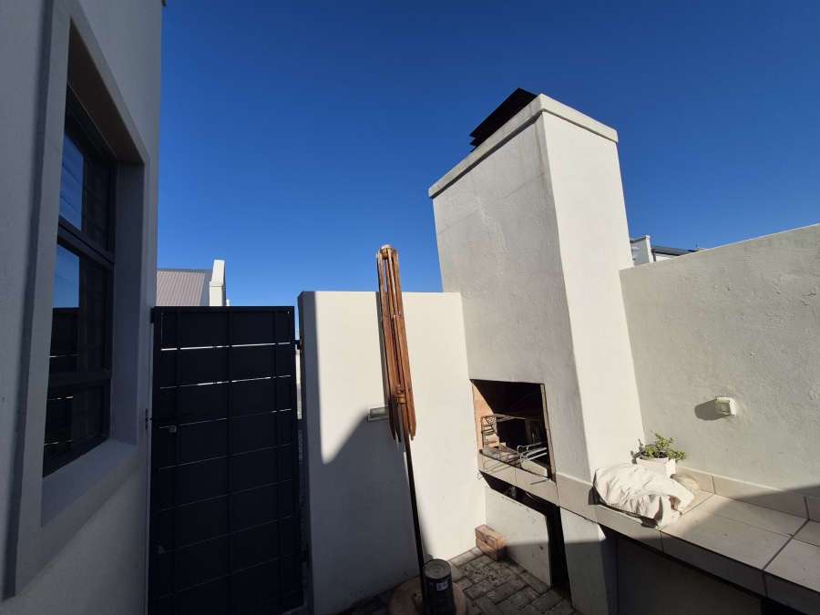 3 Bedroom Property for Sale in Hospital Hill Western Cape